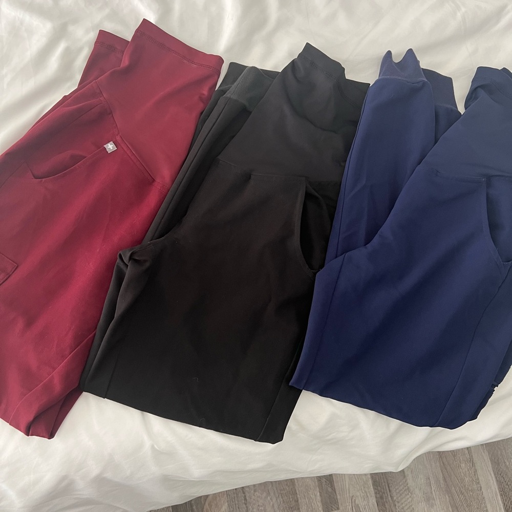 Figs maternity scrub pants